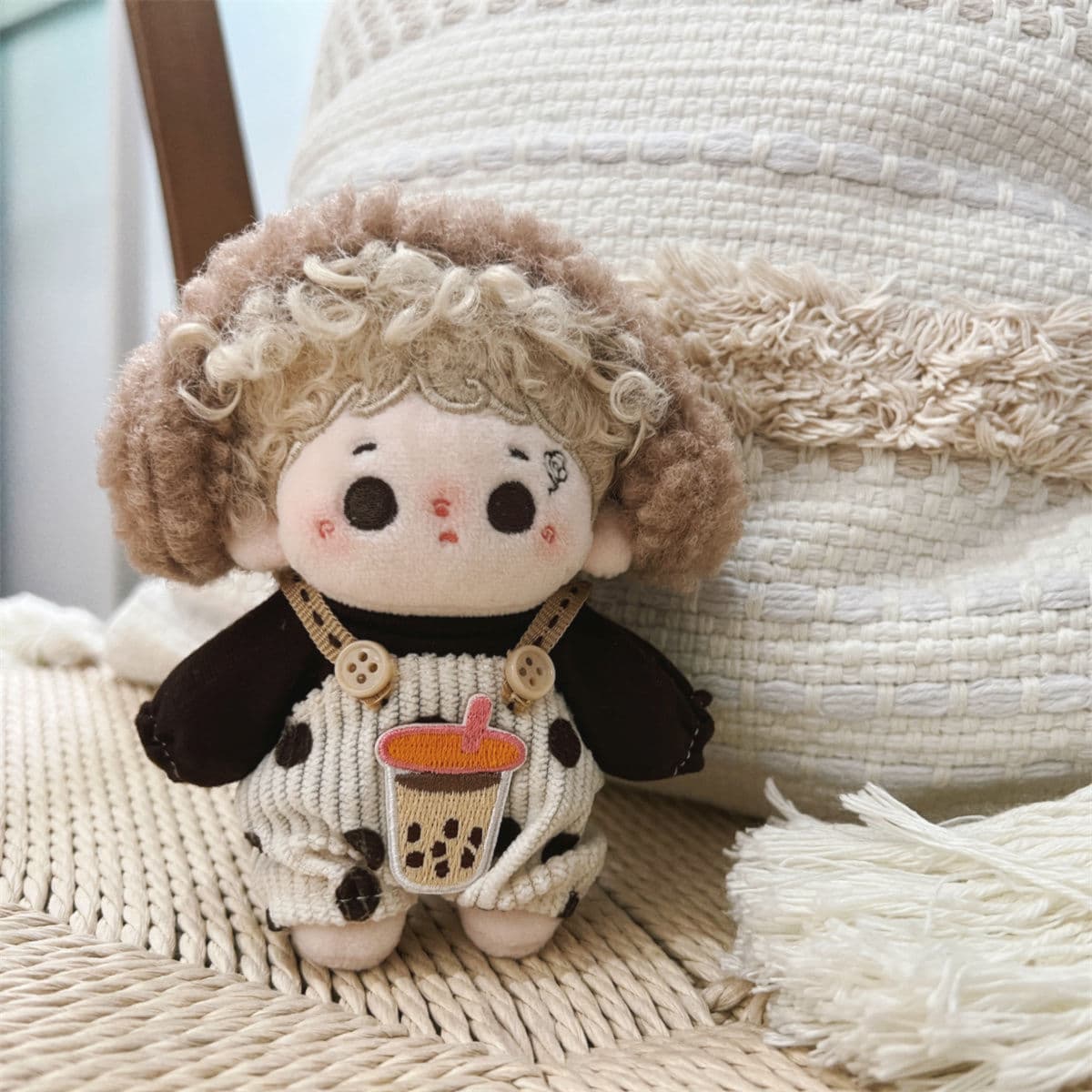 【10cm】ぬいぐるみ服 耳当て付きドット柄コーデュロイサロペット